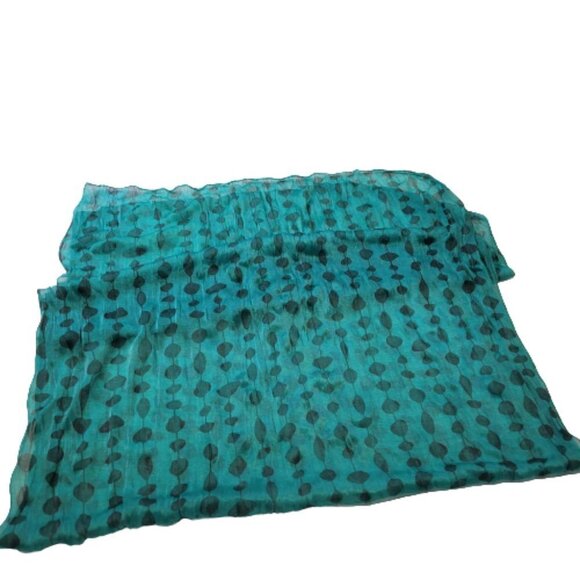 GREEN All Season Lightweight Crinkle Rectangular Scarf - Picture 2 of 9